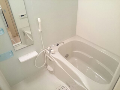 【浴室】 | クラシオン | 落ち着いた空間のお風呂です