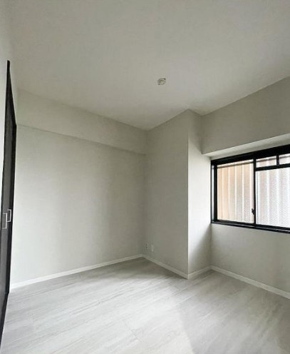 【中古マンション】ライオンズマンション坂戸の洋室|4.1帖洋室です！