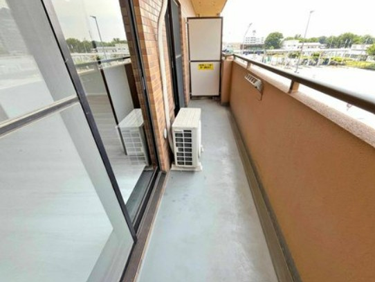 【中古マンション】ライオンズマンション坂戸のバルコニー|陽当り良好なバルコニーです！