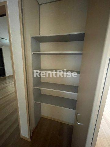 クラウディアゆう　A棟の収納