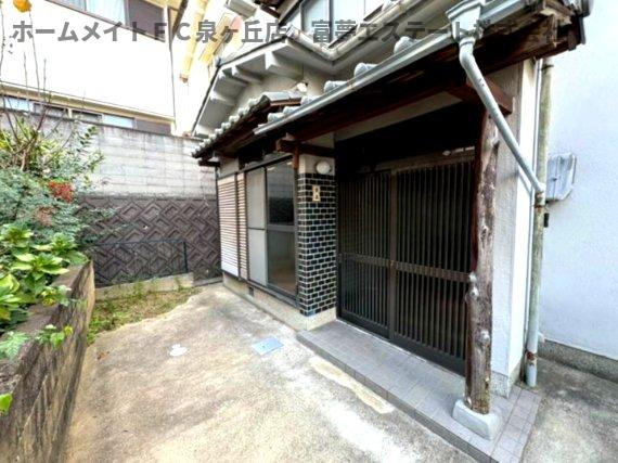 深阪2丁戸建のエントランス
