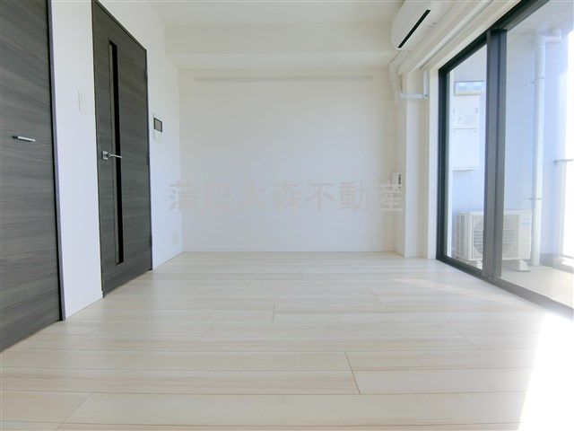 La Douceur大森山王の居間・リビング