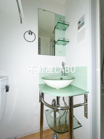 ベルエ難波西の洗面所