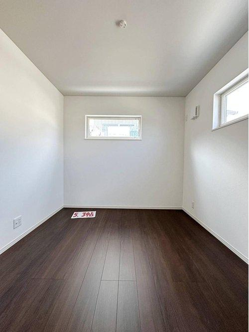 廿日市市宮島口上1丁目 No.Aの子供部屋|5.3帖の洋室☆