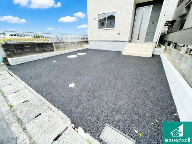大津市坂本　第34期　新築一戸建ての駐車場|駐車スペース！散水栓があるので、こまめに愛車を洗えます！