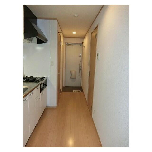 写真は同物件の別部屋です。