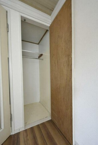 横浜市金沢区大道１丁目のアパートの収納