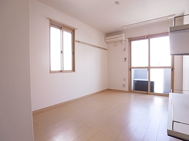 神戸市長田区松野通２丁目のアパートの内装