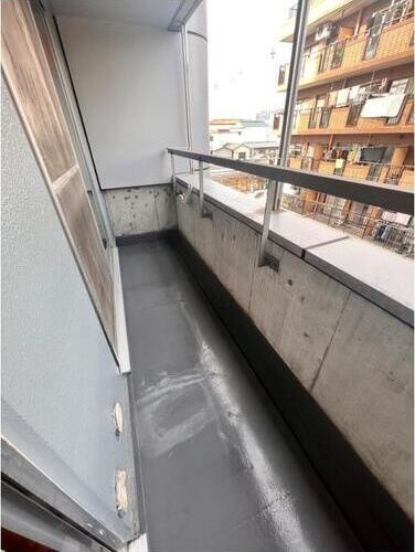 ドリーム中加賀屋のバルコニー