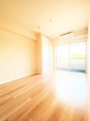 【居間・リビング】 | マンションかねき | ゆったりとした居間です