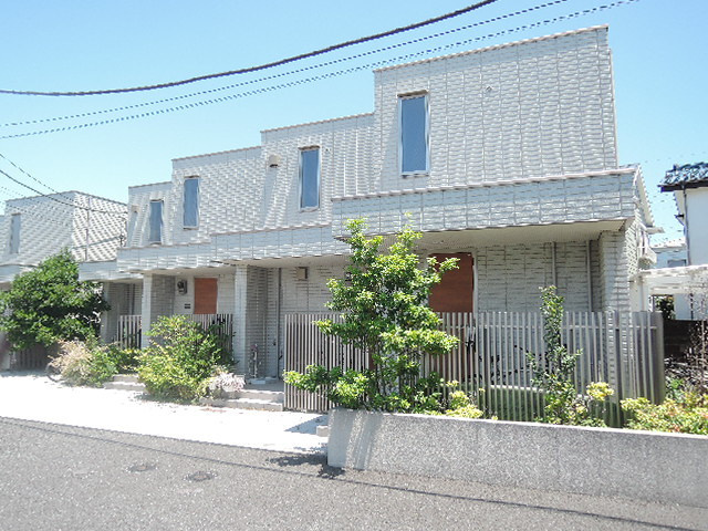 シェル鵠沼海岸　EASTの外観