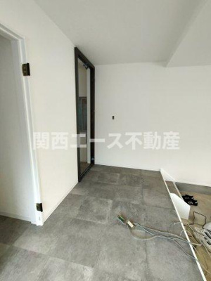 【玄関】 | 大蓮南２丁目貸家