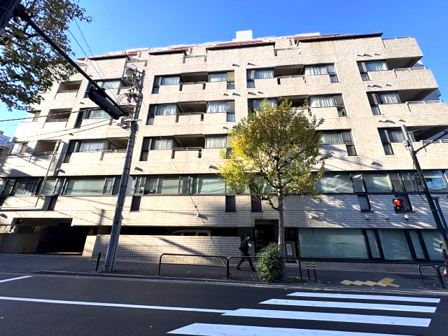 ニューライフ一番町の外観