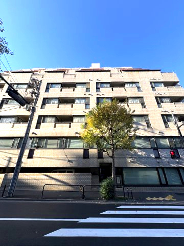 ニューライフ一番町の外観