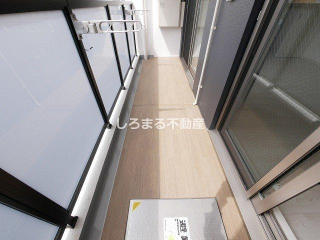 エステムコート難波Ⅵエントのバルコニー