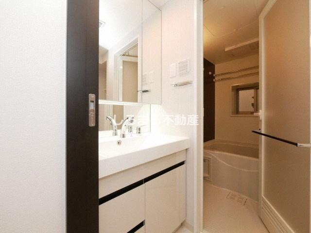 エステムコート難波Ⅵエントの洗面所