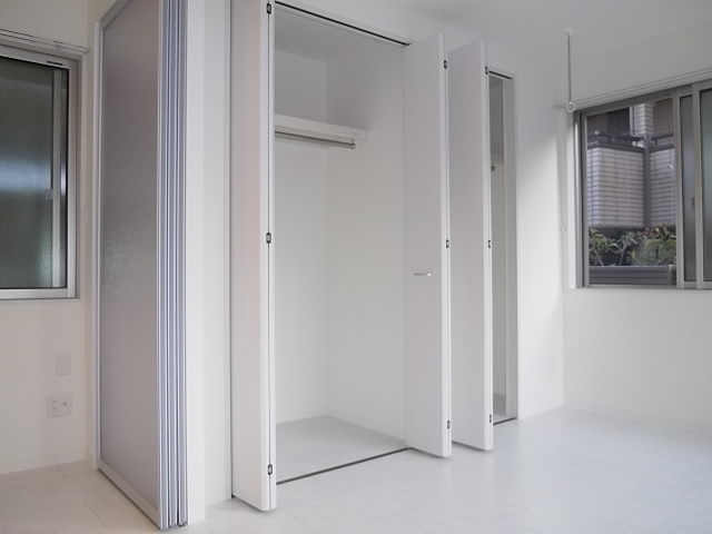 ステラート市川新田の収納