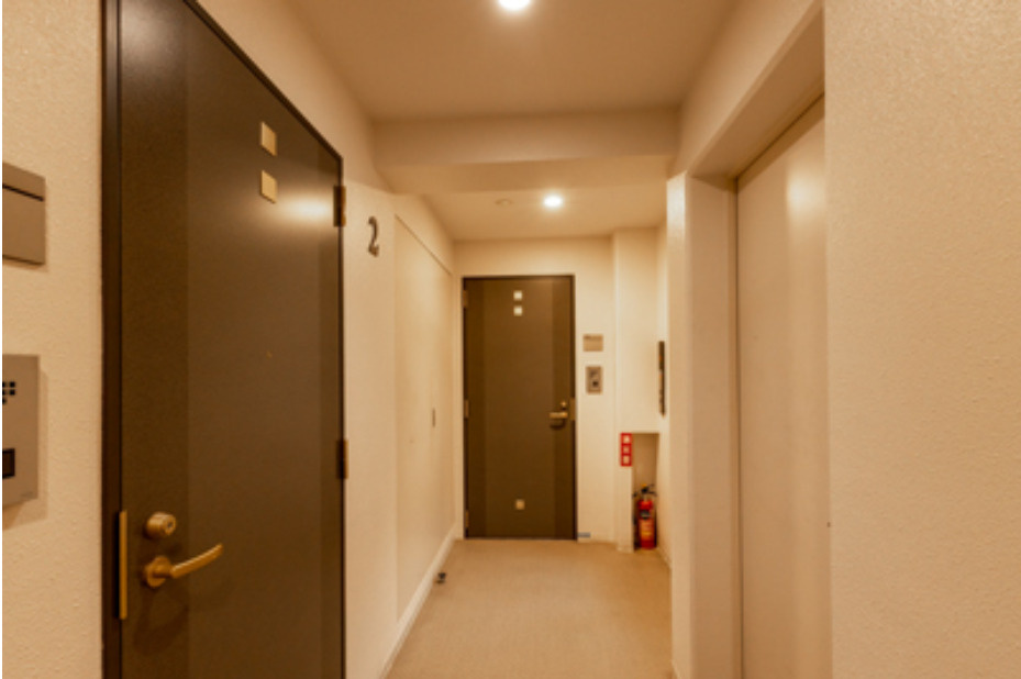 アンシャンテ世田谷　最上階　駅近　角部屋　オートロックの玄関