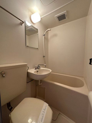 【トイレ】 | コロネード蕨 | トイレです