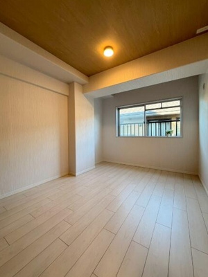 【洋室】 | ルミエール山科