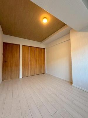 【洋室】 | ルミエール山科