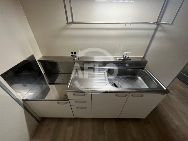 ドリーム中加賀屋の駐車場|ドリーム中加賀屋　キッチン