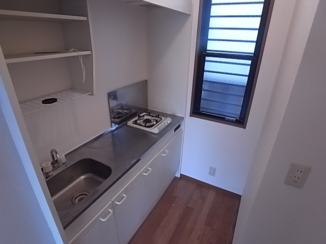 神戸市長田区長田町６丁目のアパートのキッチン