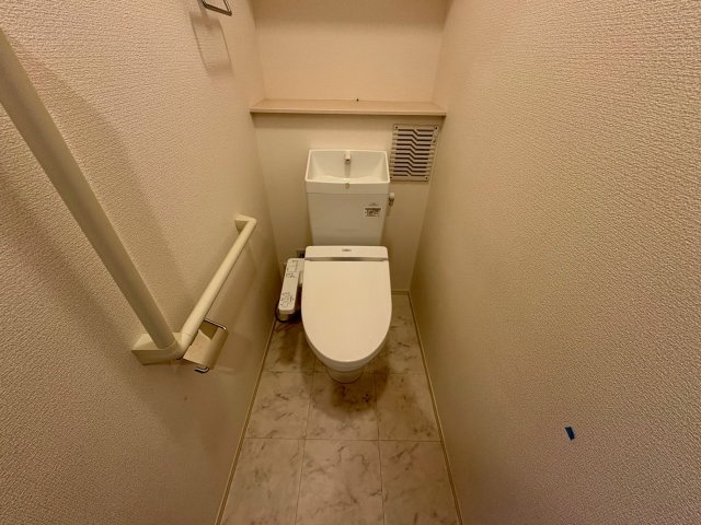 セジュール茨木駅前のトイレ