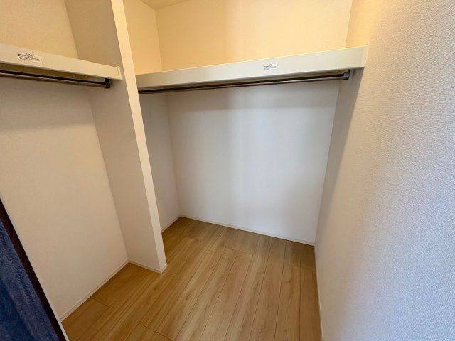 セジュール茨木駅前の収納