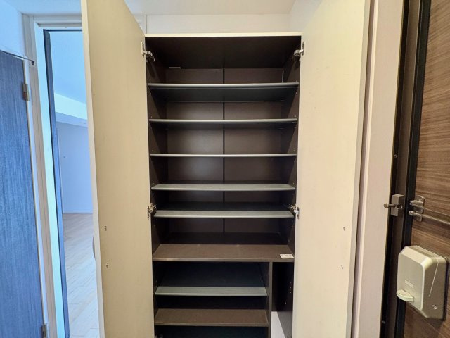 セジュール茨木駅前の居間・リビング|ゆったり過ごせる居間です