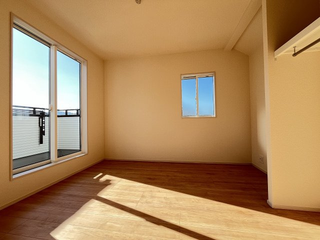 【寝室】 | 福岡市城南区梅林5丁目　1号棟（全3棟）【仲介手数料無料・0円】 | 現地写真。