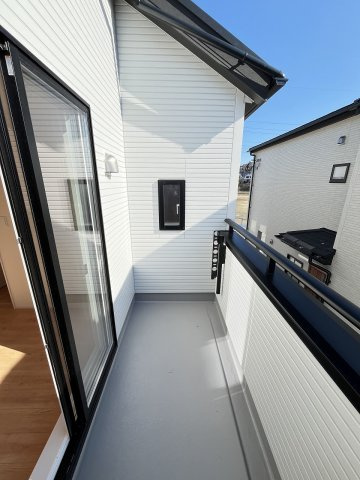 【バルコニー】 | 福岡市城南区梅林5丁目　1号棟（全3棟）【仲介手数料無料・0円】 | 現地写真。