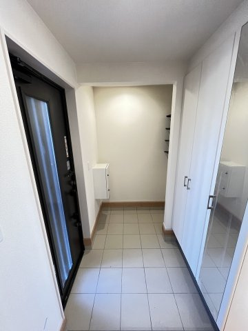 【玄関】 | 福岡市城南区梅林5丁目　1号棟（全3棟）【仲介手数料無料・0円】 | 現地写真。