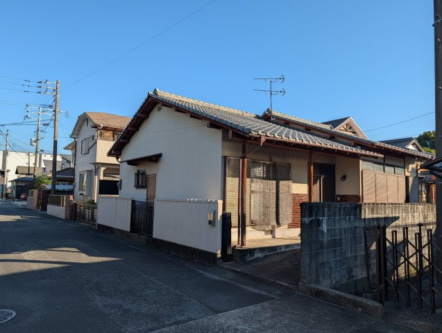 小郡市小郡　売り土地の外観|西側道路です。