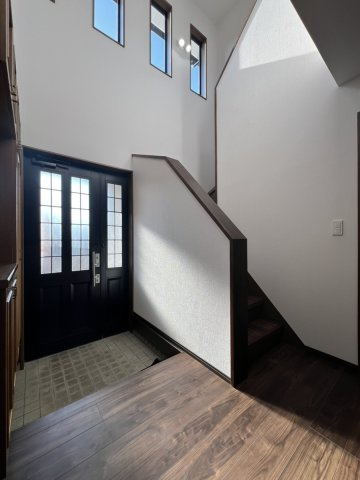 ☆★☆完成見学会開催中☆★☆松橋町両仲間戸建ての玄関