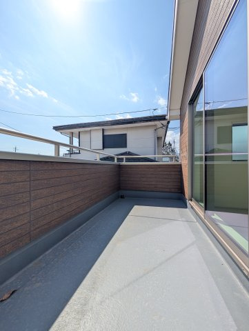 【バルコニー】 | リーブルガーデン.S吉岡町第13下野田ー③ | 開放的なスカイバルコニー♪