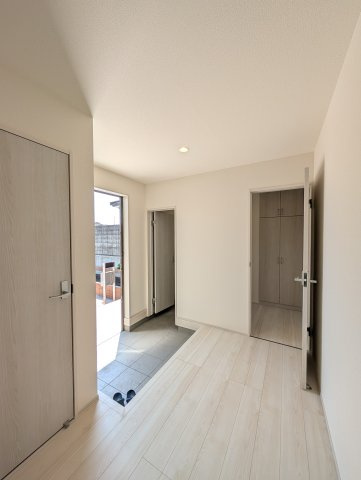 【玄関】 | リーブルガーデン.S吉岡町第13下野田ー③
