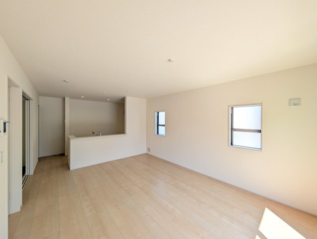 【居間・リビング】 | リーブルガーデン.S吉岡町第13下野田ー①