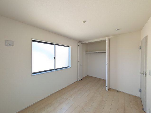 【洋室】 | リーブルガーデン.S吉岡町第13下野田ー①