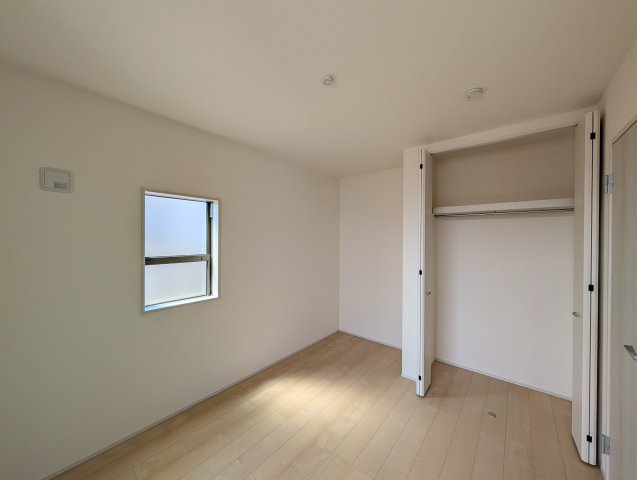 【洋室】 | リーブルガーデン.S吉岡町第13下野田ー①