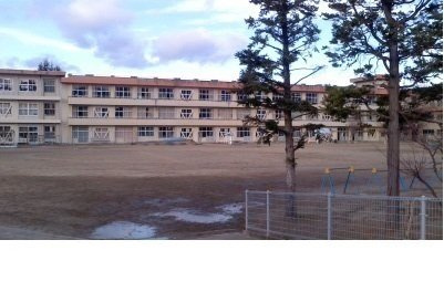 ヒルサイドスクエアⅠの周辺|福島市立渡利小学校まで1700m