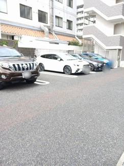 【駐車場】