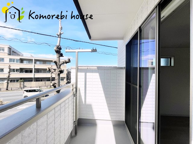 さいたま市北区奈良町　2期　新築一戸建て　グランドパティオ　のバルコニー|落ち着いた時間を過ごせるバルコニーです