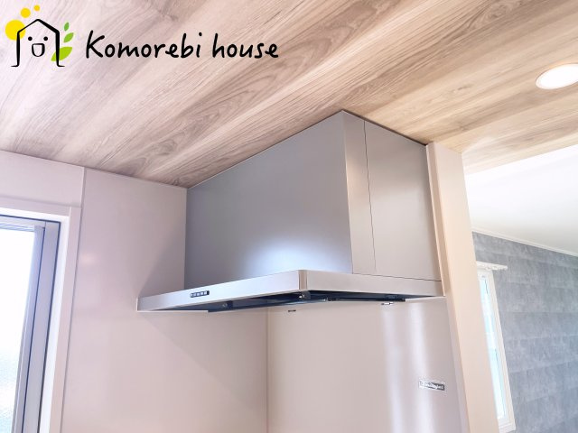 さいたま市北区奈良町　2期　新築一戸建て　グランドパティオ　のキッチン|コンパクトなキッチンで掃除もラクラク