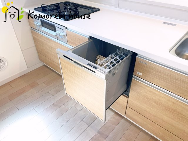 さいたま市北区奈良町　2期　新築一戸建て　グランドパティオ　のキッチン|お料理しやすいキッチンです