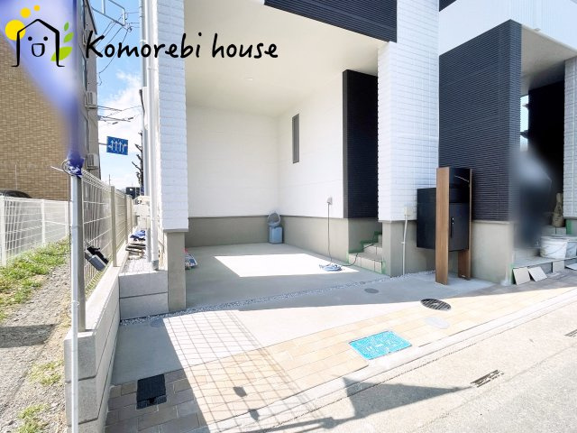 さいたま市北区奈良町　2期　新築一戸建て　グランドパティオ　の駐車場|駐車場があります