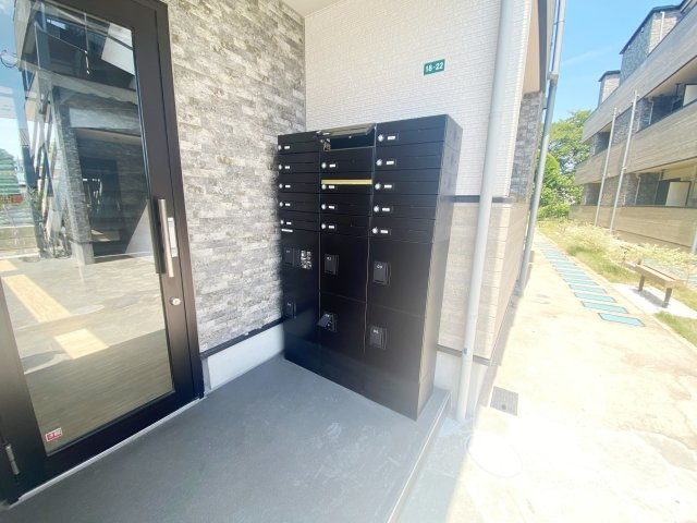 MELDIA西浦和Ⅲのエントランス