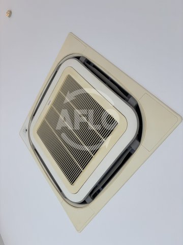 クレアジオーネ中之島西の設備|クレアジオーネ中之島西　エアコン