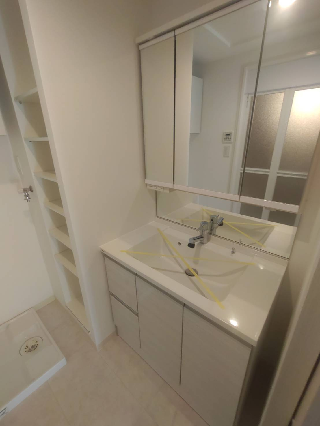 シーアイマンション本郷向丘の洗面所