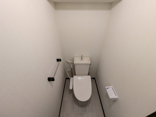 ロマネスク六ツ門のトイレ